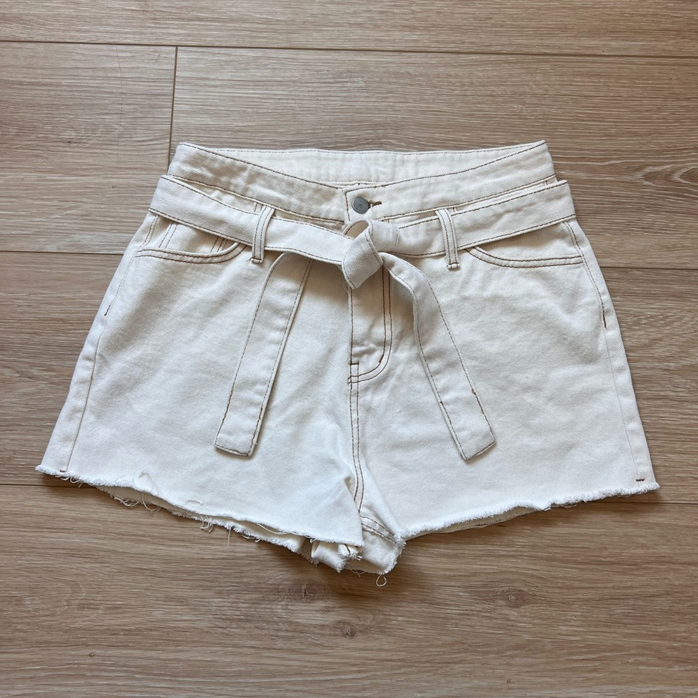NEW High-waisted Shorts